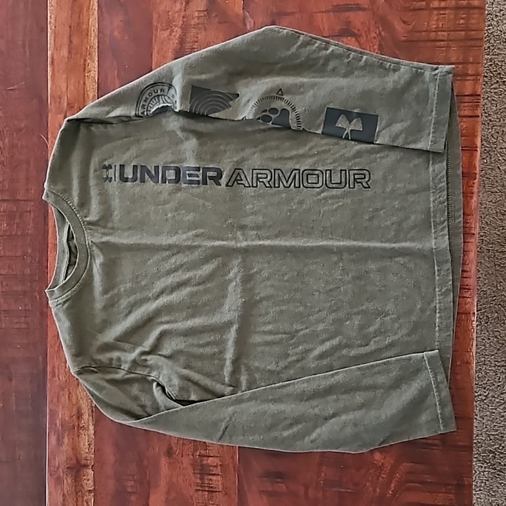 Boys Under Armour Long Sleeve Top